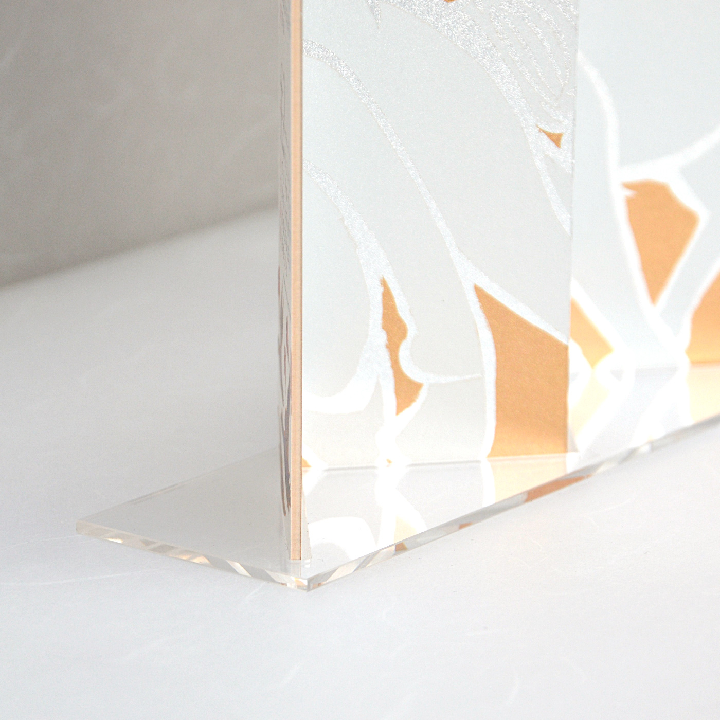 ������륹�����